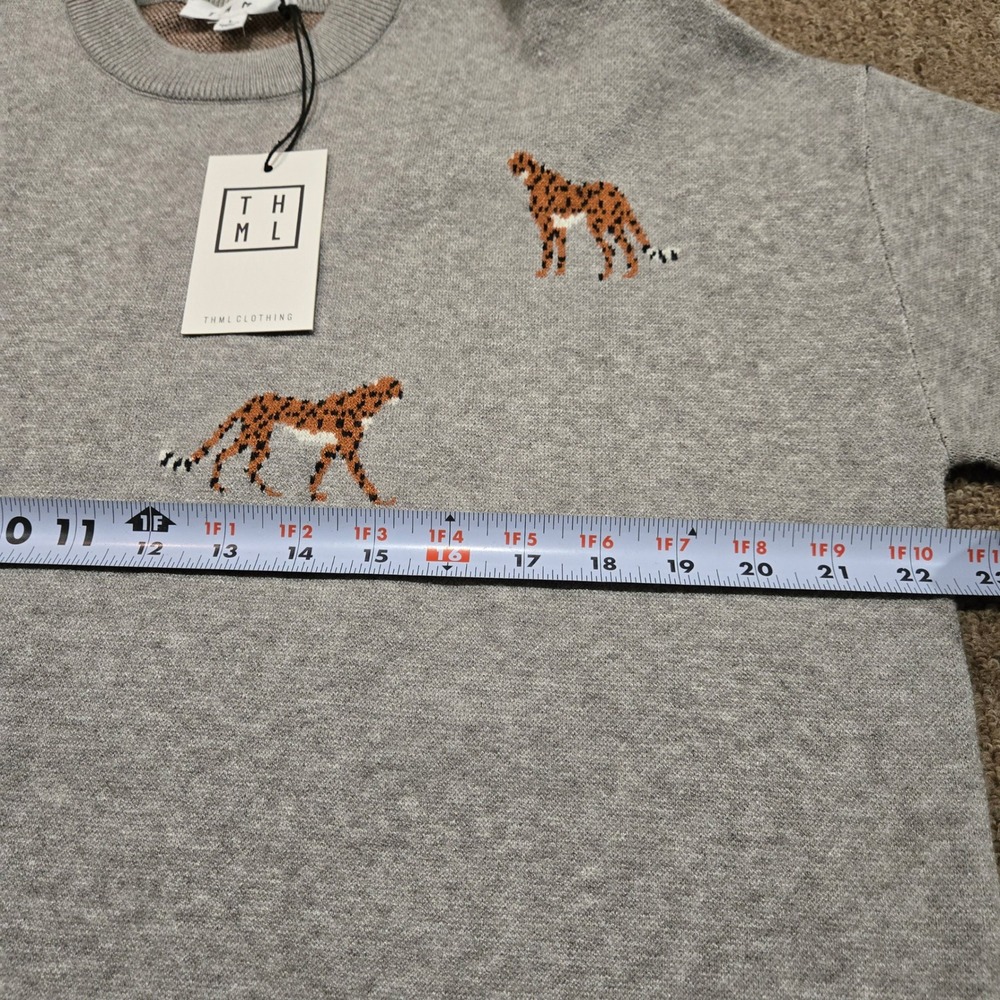 THML Sweater Womens L Gray Cheetah Intarsia Knit Crewneck Pullover Long Sleeve - Picture 4 of 7